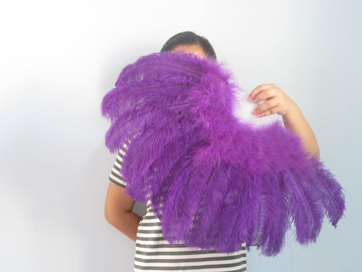 20pieces 80*45cm PURPLE Large Burlesque Dance feather fan Bridal Bouquet 20pieces 80*45cm PURPLE Large Burlesque Dance feather fan Bridal Bouquet